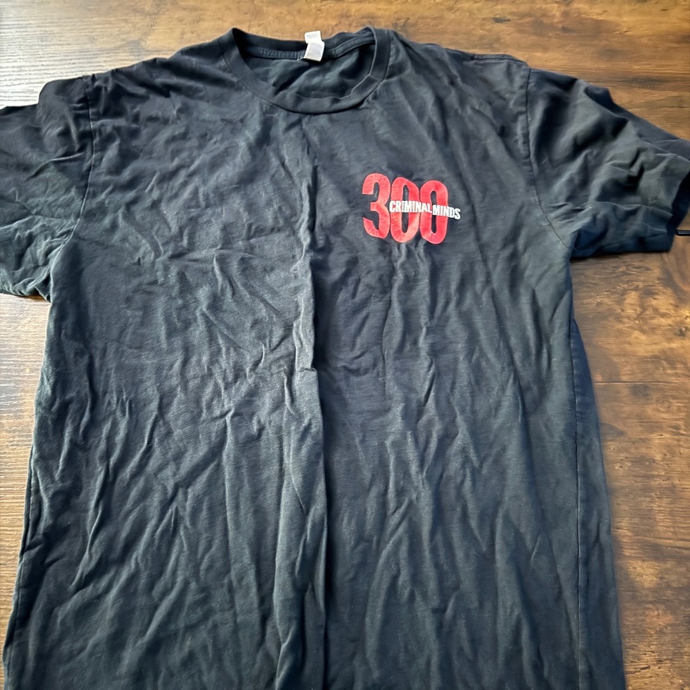 Criminal Minds 300 Episode Commemorative Tshirt Men’s Large RARE FIND